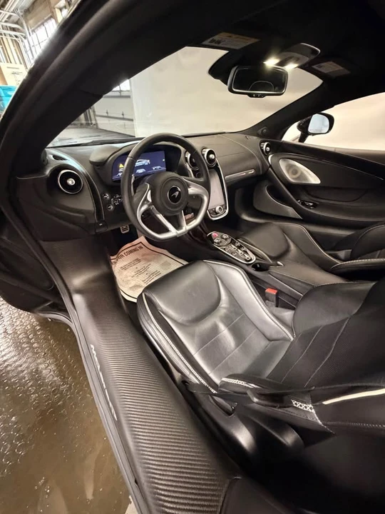 2022 McLaren GT - Image 5 of 5