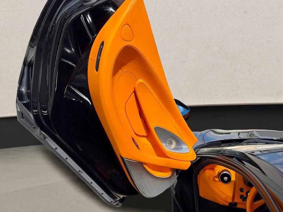2022 McLaren GT - Image 9 of 20