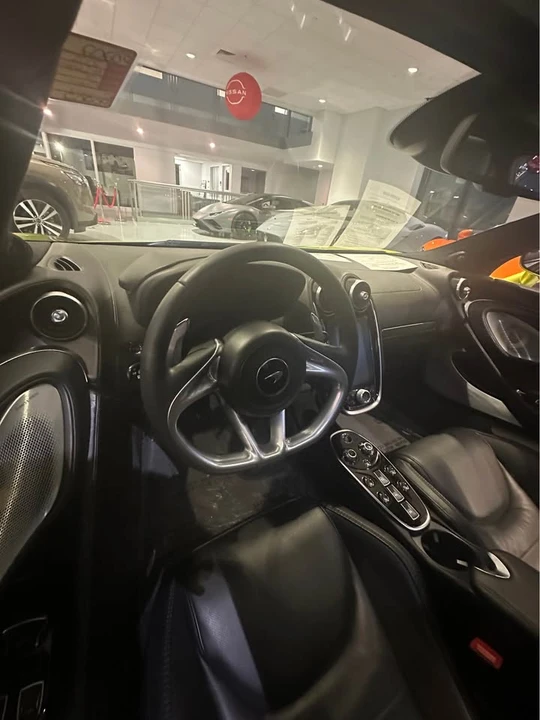 2022 McLaren GT - Image 15 of 15