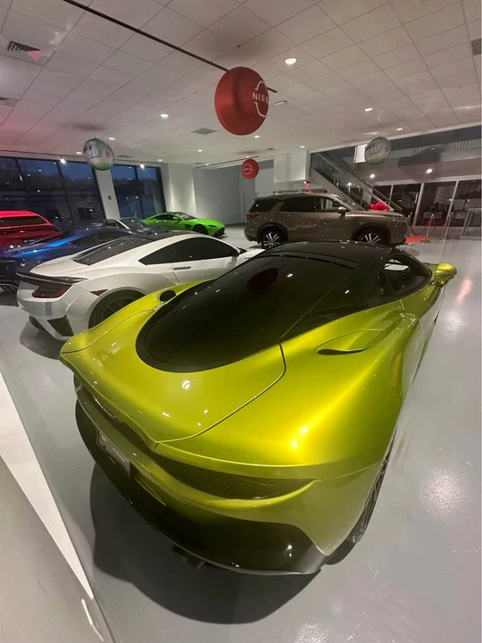 2022 McLaren GT - Image 11 of 15