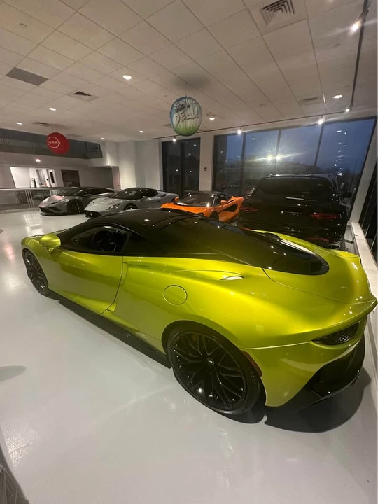 2022 McLaren GT - Image 13 of 15