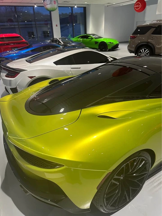2022 McLaren GT - Image 10 of 15