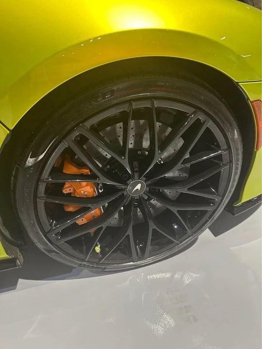 2022 McLaren GT - Image 8 of 15