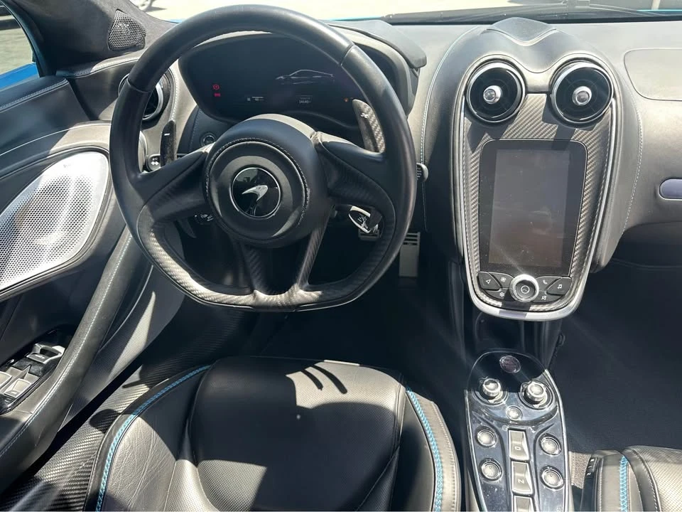 2022 McLaren GT - Image 9 of 10