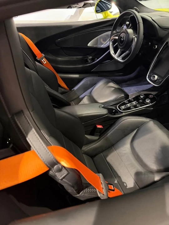 2022 McLaren GT - Image 7 of 8
