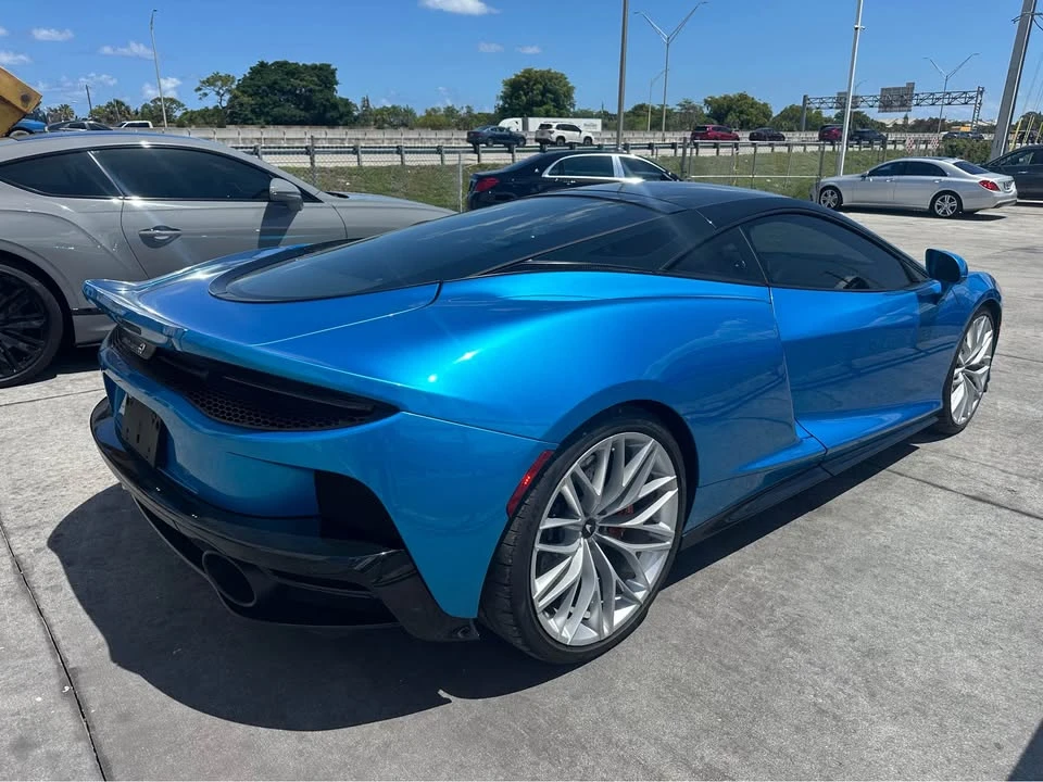 2022 McLaren GT - Image 6 of 10