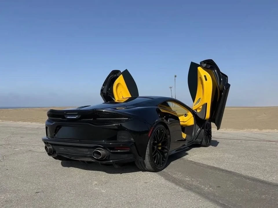 2022 McLaren GT - Image 5 of 18