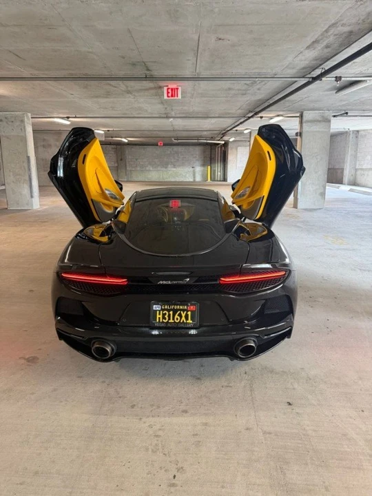 2022 McLaren GT - Image 18 of 18