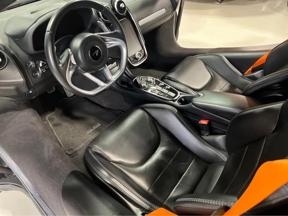 2022 McLaren GT - Image 6 of 14