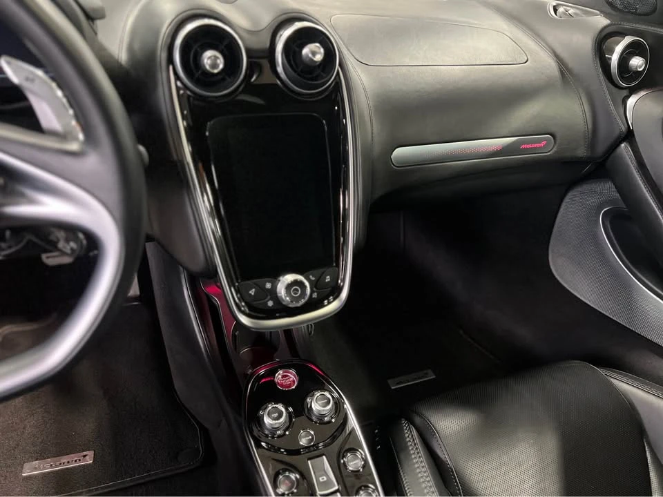 2022 McLaren GT - Image 8 of 14