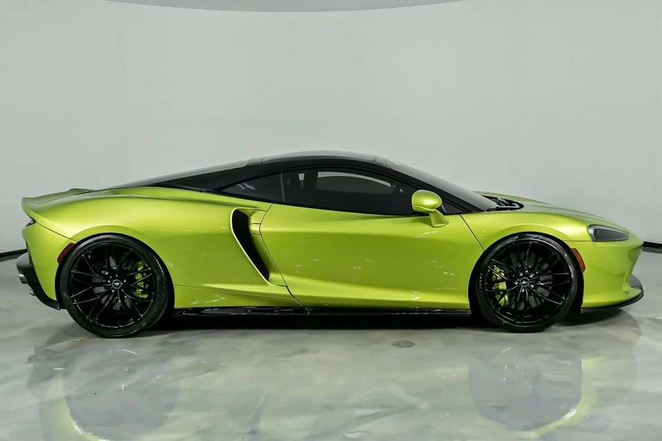 2022 McLaren GT - Image 14 of 20