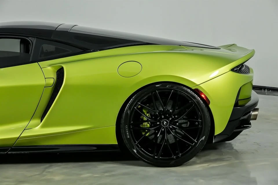 2022 McLaren GT - Image 9 of 20
