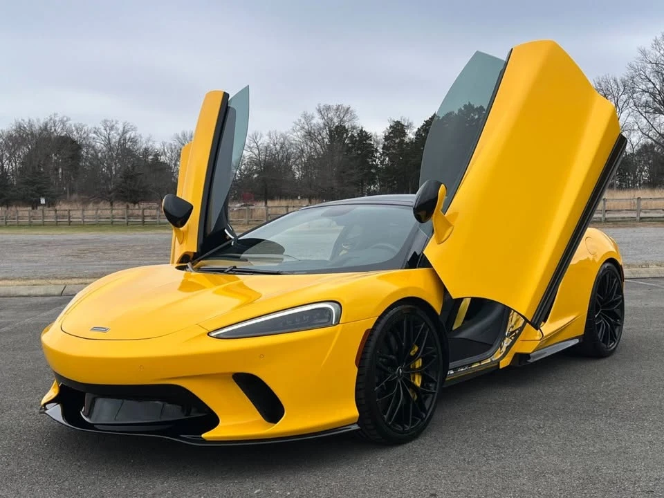 2022 McLaren GT - Image 2 of 20