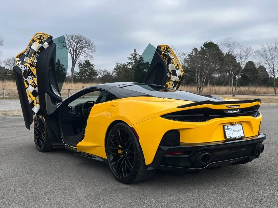 2022 McLaren GT - Image 4 of 20