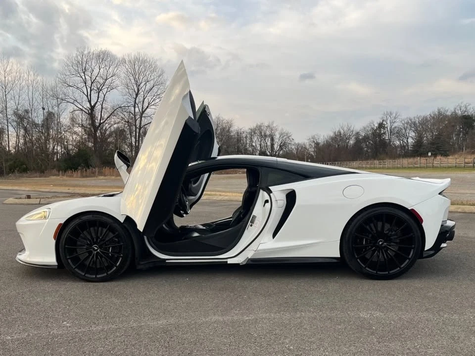 2022 McLaren GT - Image 4 of 19