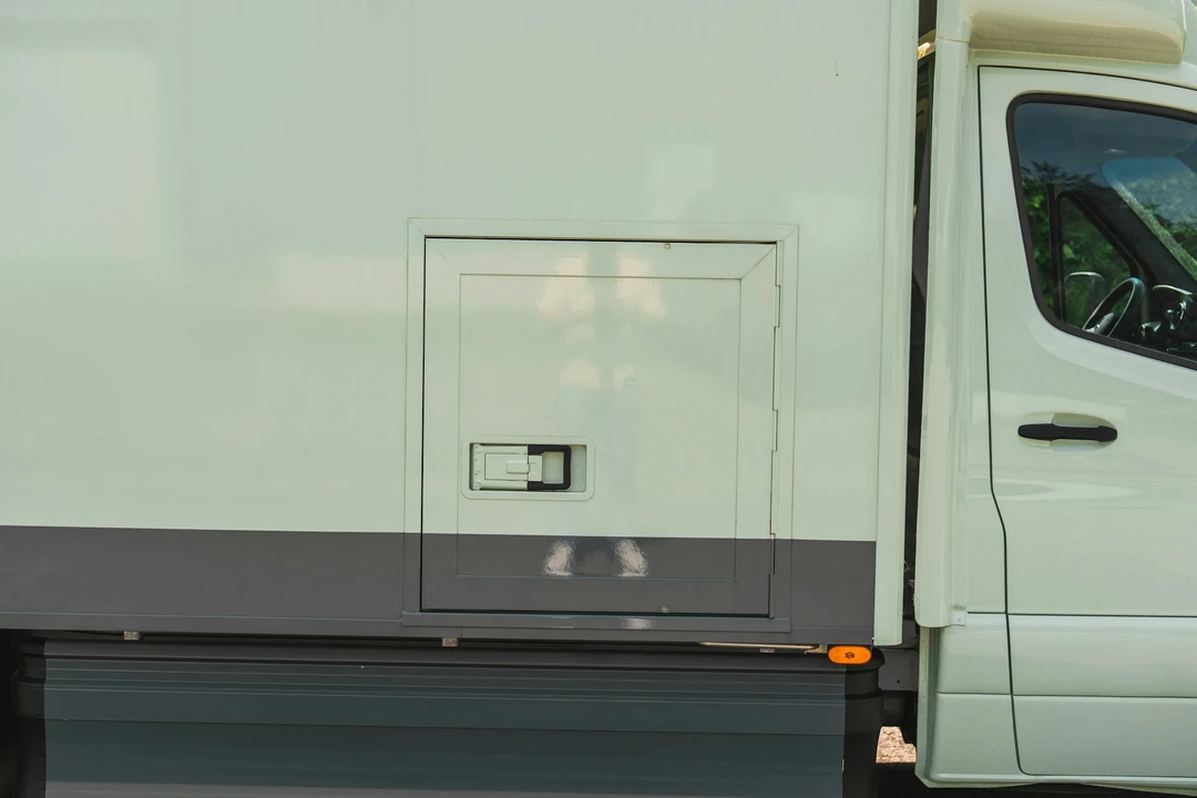 2022 Mercedes-Benz VS30 Sprinter - Image 19 of 21