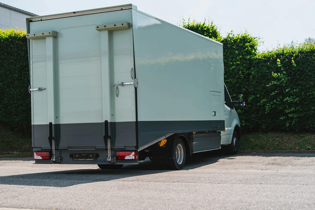 2022 Mercedes-Benz VS30 Sprinter - Image 9 of 21