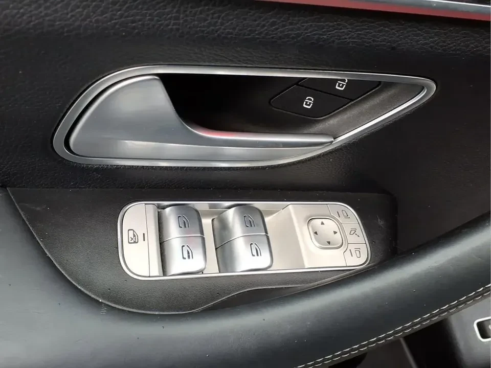 2022 Mercedes-Benz AMG GT - Image 16 of 20