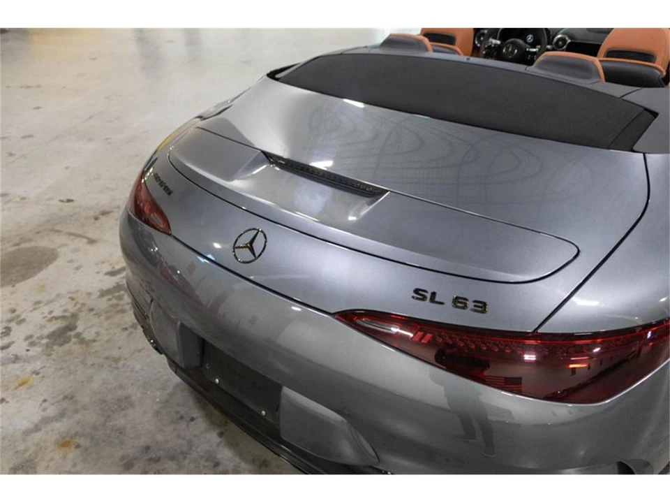 2022 Mercedes-Benz AMG GT - Image 19 of 31