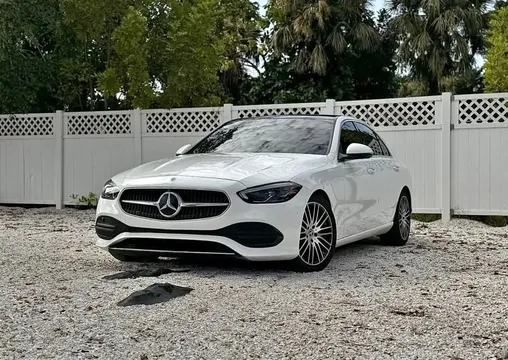 2022 Mercedes-Benz C300