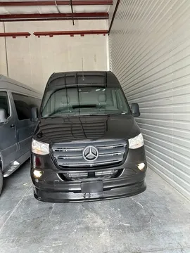 2022 Mercedes-Benz Custom Sprinter Van