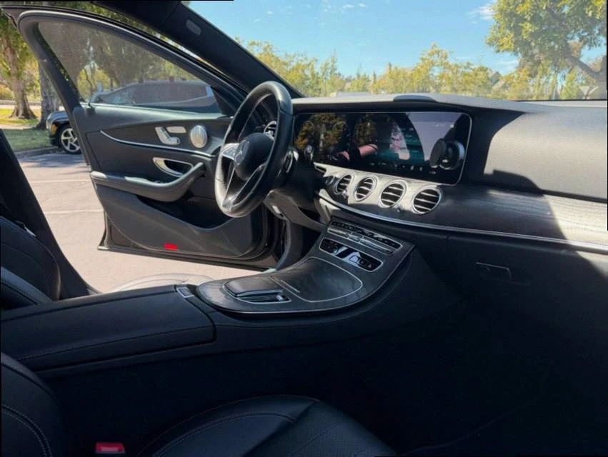 2022 Mercedes-Benz W213 E-Class - Image 3 of 3