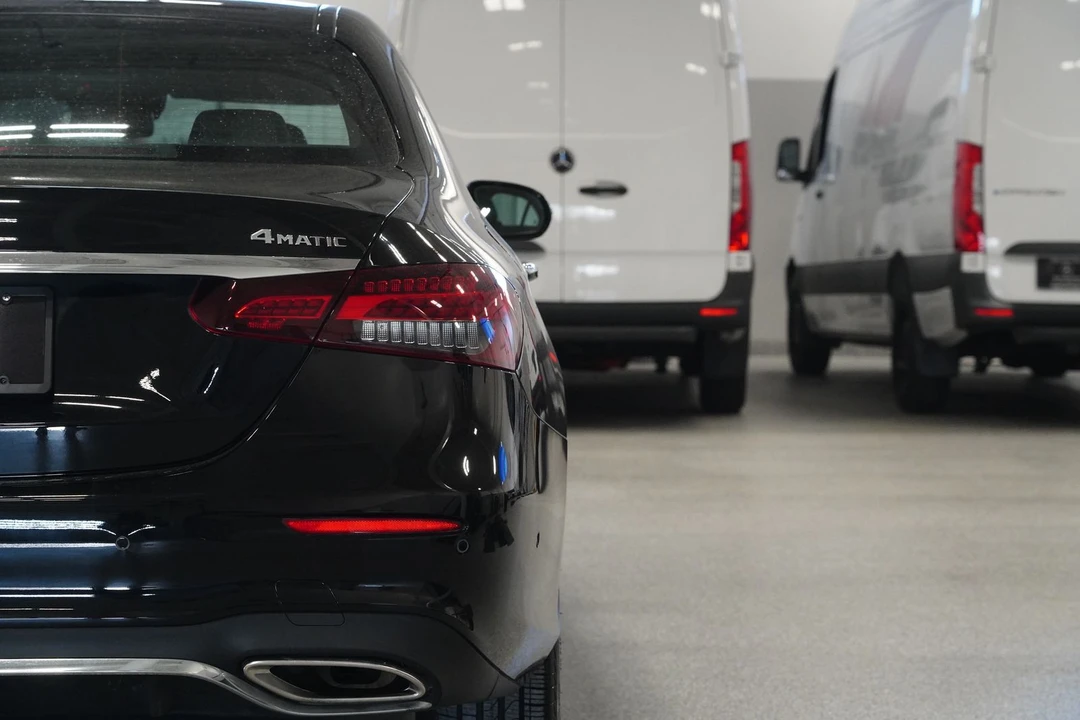 2022 Mercedes-Benz W213 E-Class - Image 11 of 12