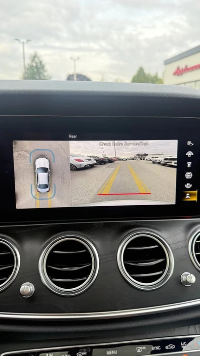 2022 Mercedes-Benz W213 E-Class - Image 13 of 14