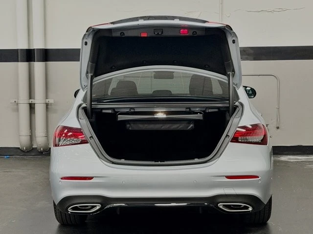 2022 Mercedes-Benz W213 E-Class - Image 15 of 21