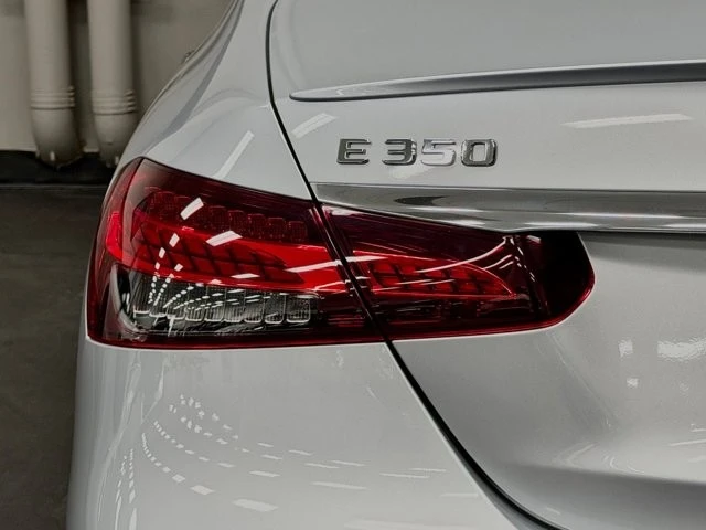 2022 Mercedes-Benz W213 E-Class - Image 13 of 21