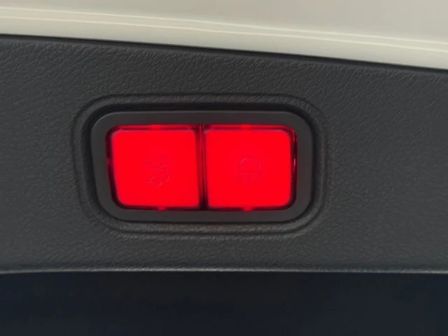 2022 Mercedes-Benz W213 E-Class - Image 17 of 21