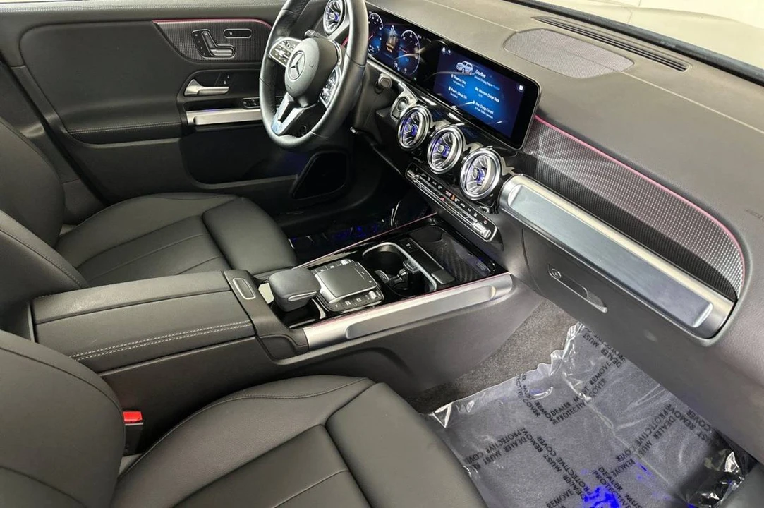 2022 Mercedes-Benz EQB - Image 15 of 24