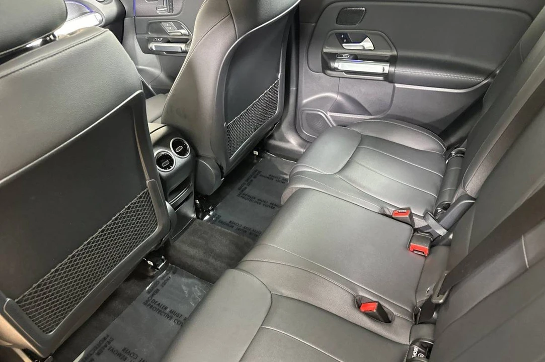 2022 Mercedes-Benz EQB - Image 11 of 24