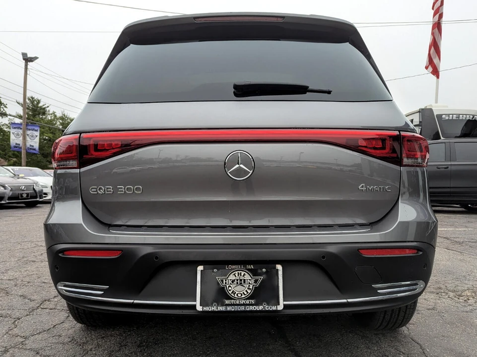 2022 Mercedes-Benz EQB - Image 9 of 21