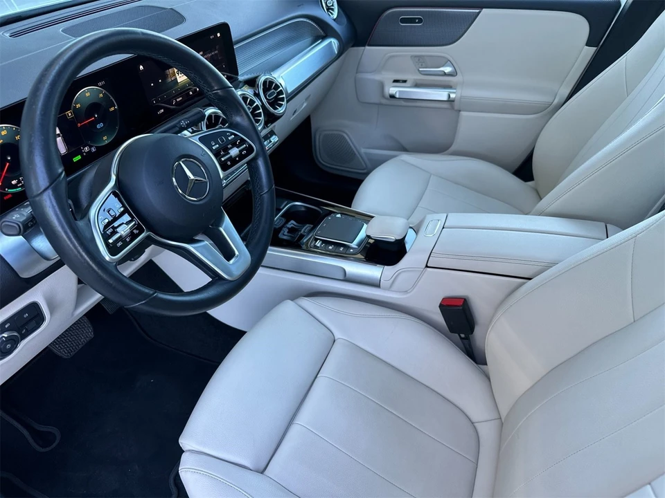 2022 Mercedes-Benz EQB - Image 11 of 12