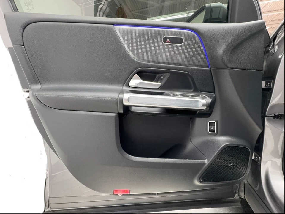 2022 Mercedes-Benz EQB - Image 21 of 21