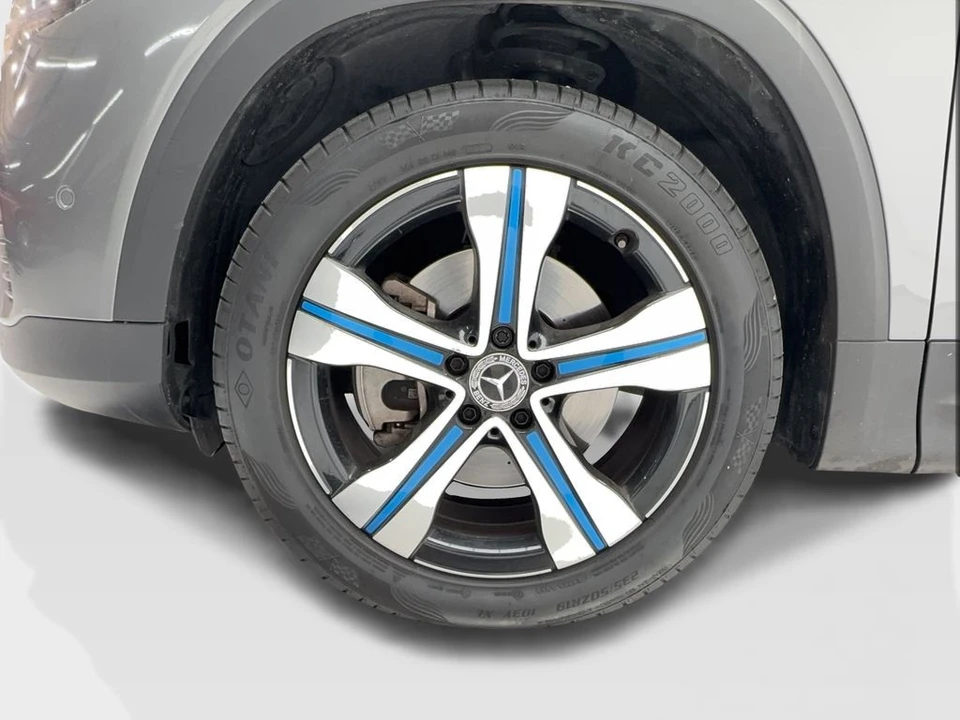 2022 Mercedes-Benz EQB - Image 13 of 21