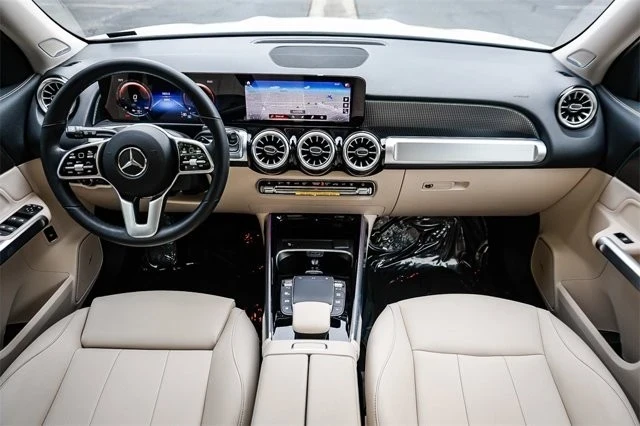 2022 Mercedes-Benz EQB - Image 10 of 12