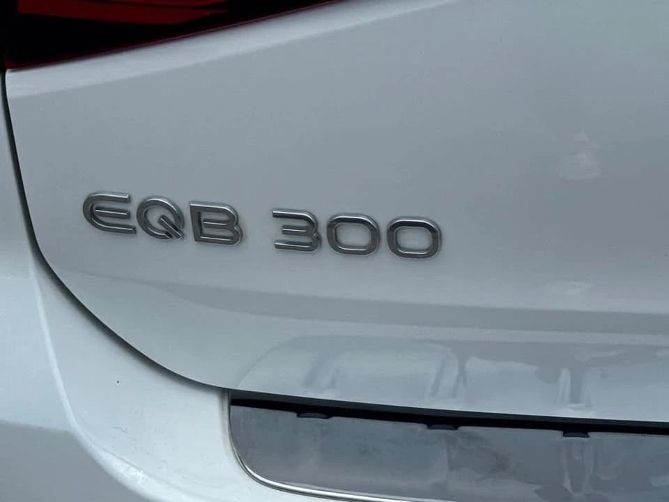 2022 Mercedes-Benz EQB - Image 9 of 20
