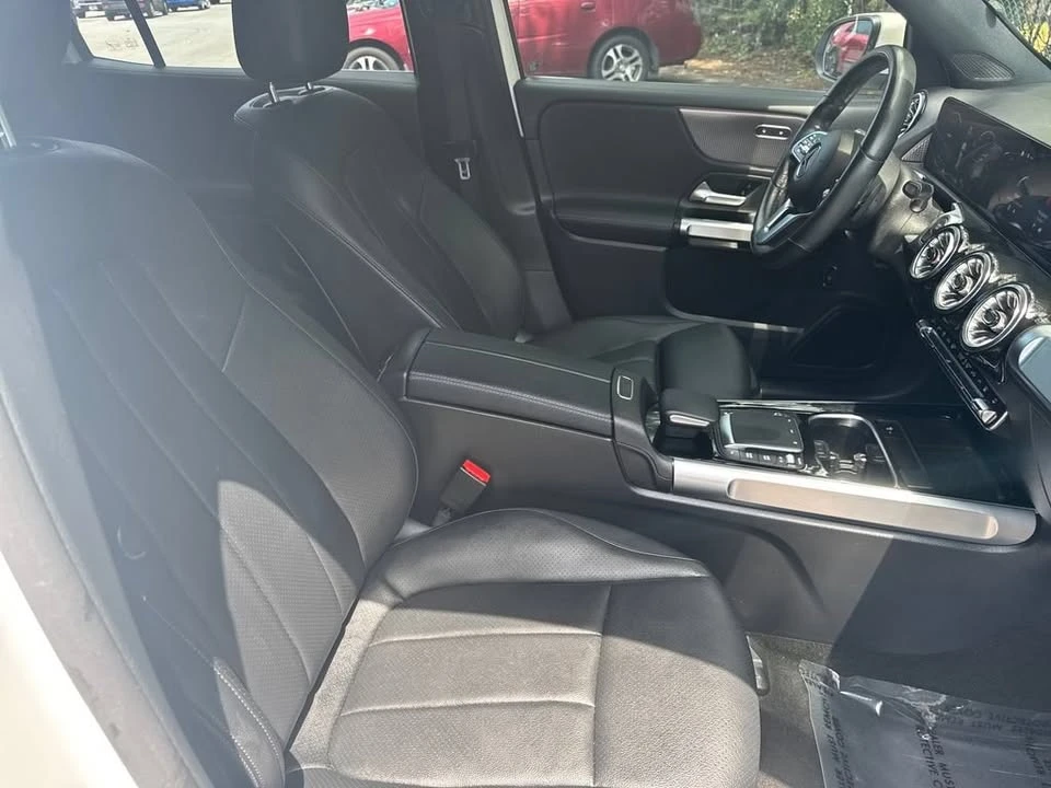 2022 Mercedes-Benz EQB - Image 16 of 20