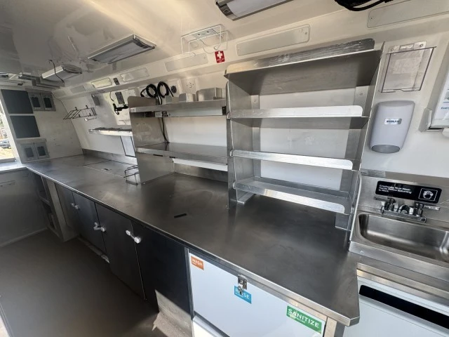 2022 Mercedes-Benz VS30 Sprinter - Image 12 of 21