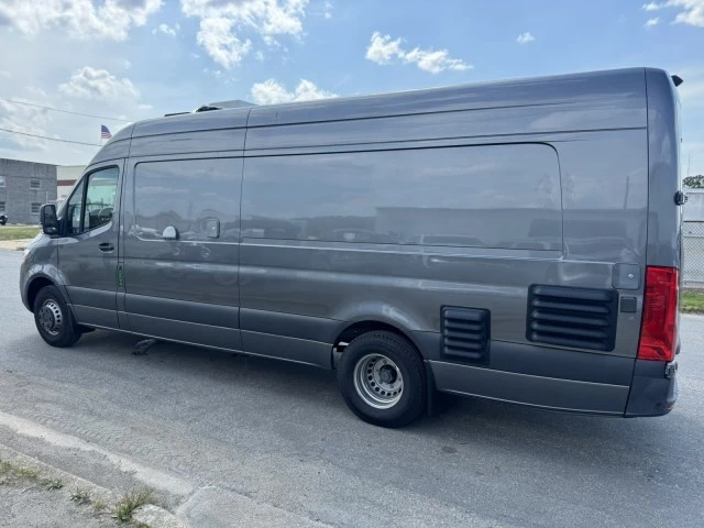 2022 Mercedes-Benz VS30 Sprinter - Image 4 of 21