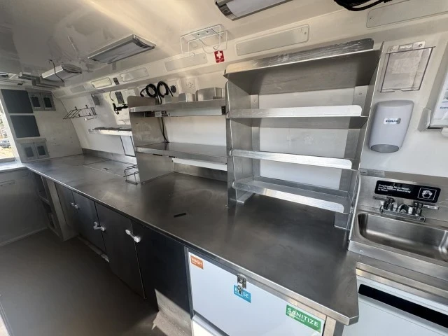 2022 Mercedes-Benz VS30 Sprinter - Image 12 of 21