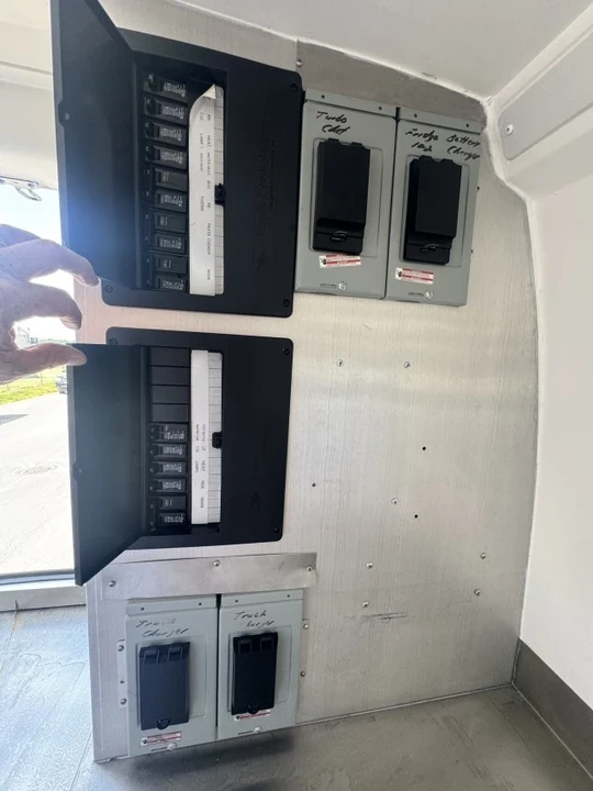 2022 Mercedes-Benz VS30 Sprinter - Image 14 of 21