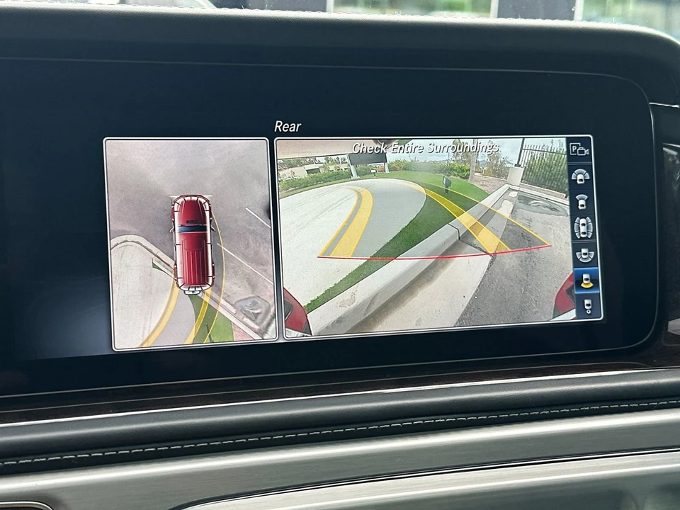 2022 Mercedes-Benz - Image 23 of 31