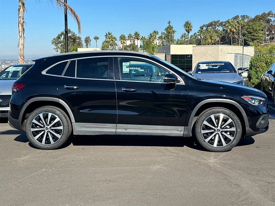 2022 Mercedes-Benz H247 GLA - Image 2 of 12