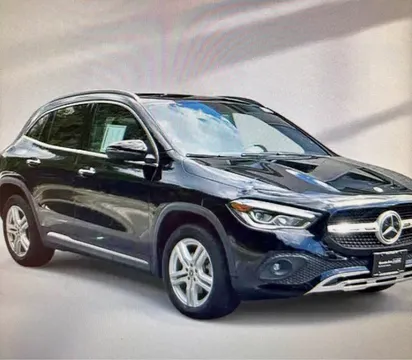 2022 Mercedes-Benz GLA 250 4MATIC Sport Utility 4D