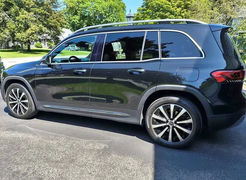 2022 Mercedes-Benz GLB 250 4MATIC Sport Utility 4D