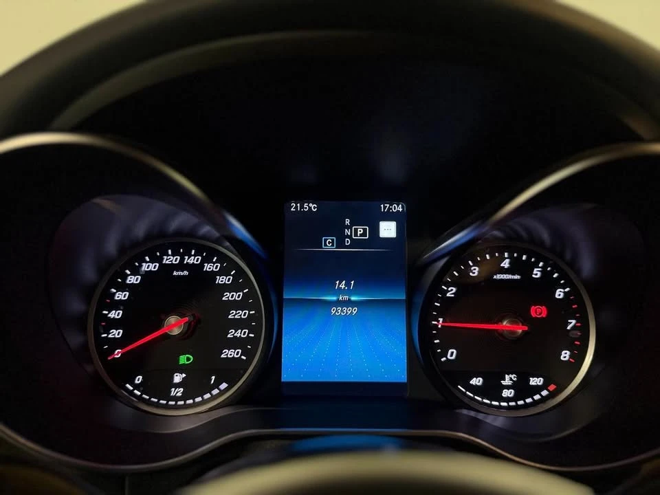 2022 Mercedes-Benz GLC - Image 10 of 20