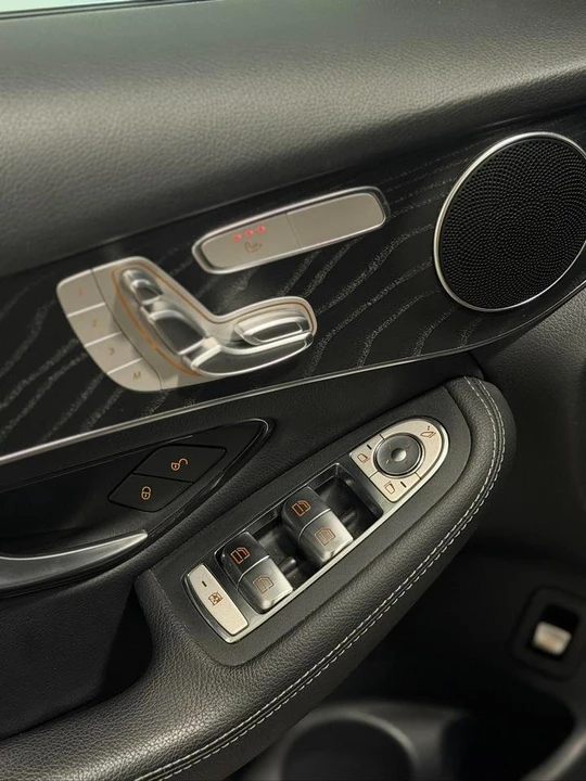 2022 Mercedes-Benz GLC - Image 8 of 20